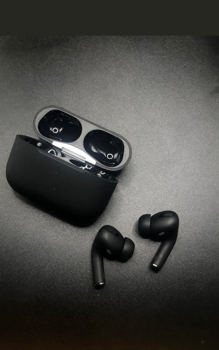Pro 2 Wireless Bluetooth Earbuds with Deep Bass & Smart Touch